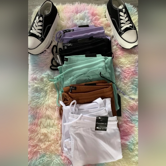 Stylish Black and Brown Women's Cargo Pants - Picture 2 of 2